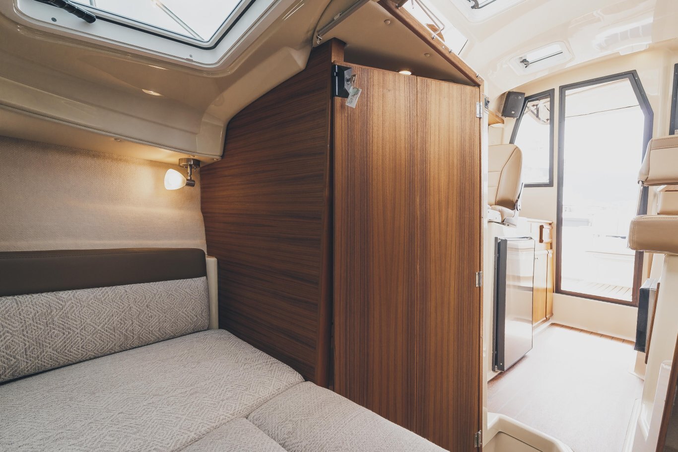 2025 Ranger Tugs R 23