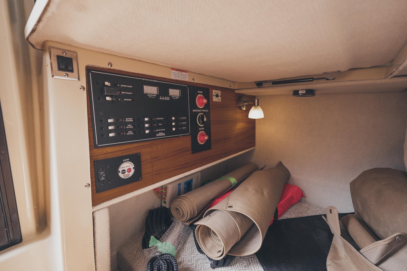 2025 Ranger Tugs R 23