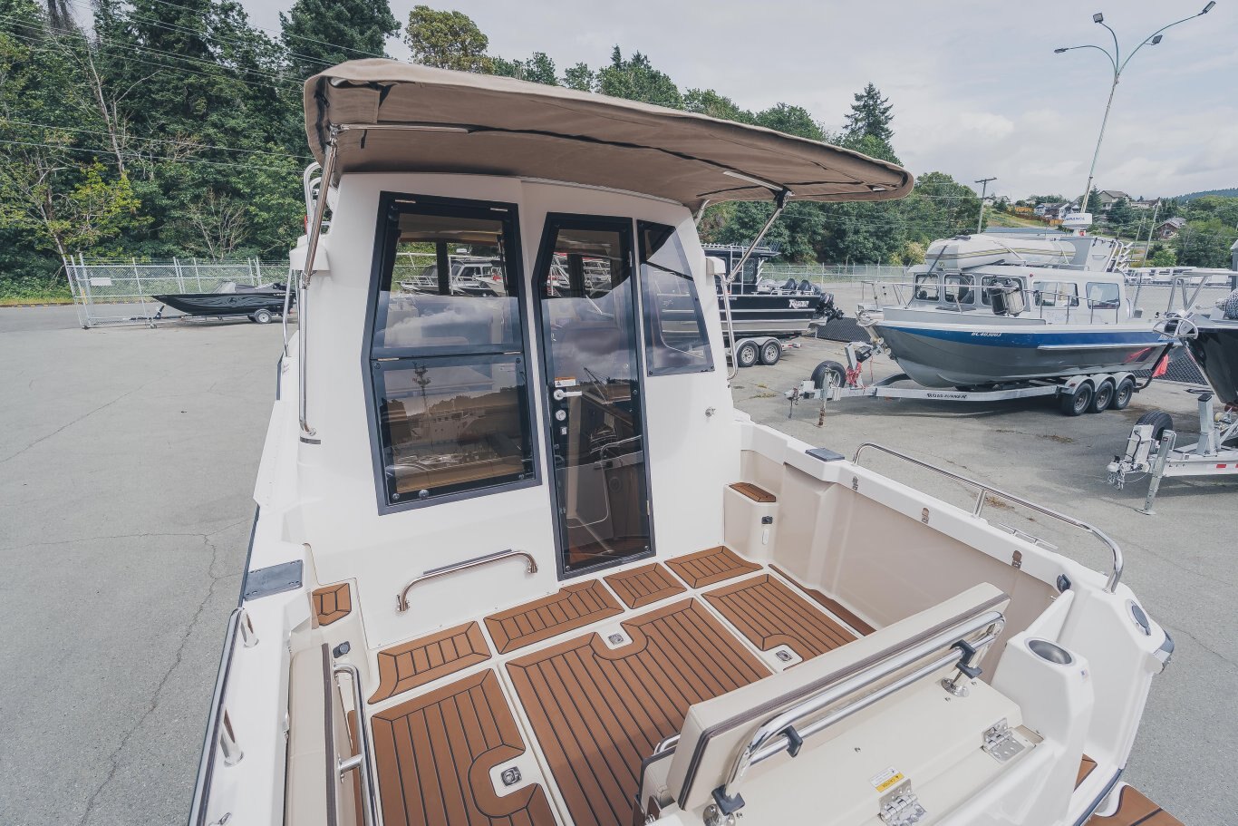 2025 Ranger Tugs R 23