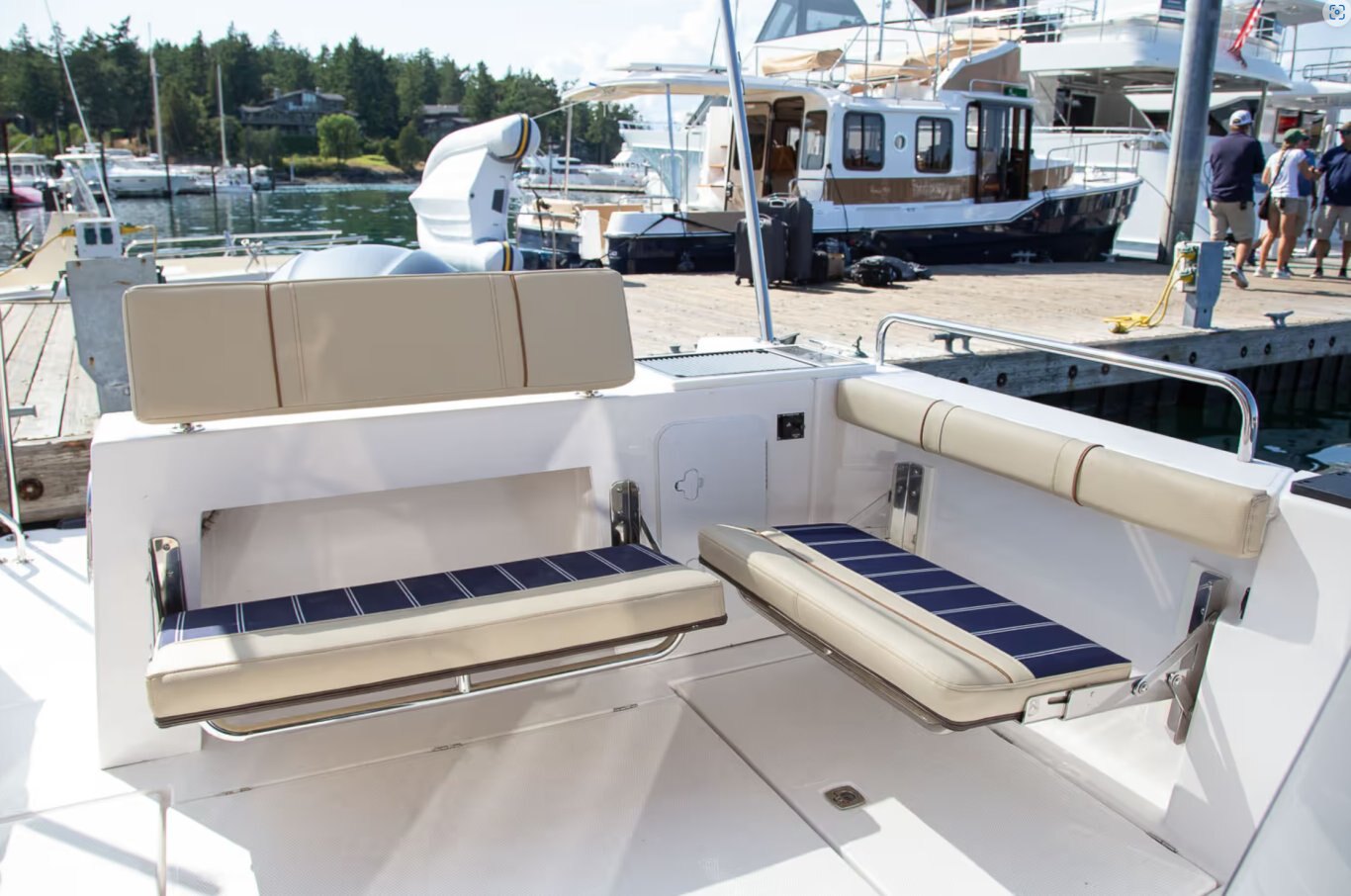 2026 Ranger Tugs R 25