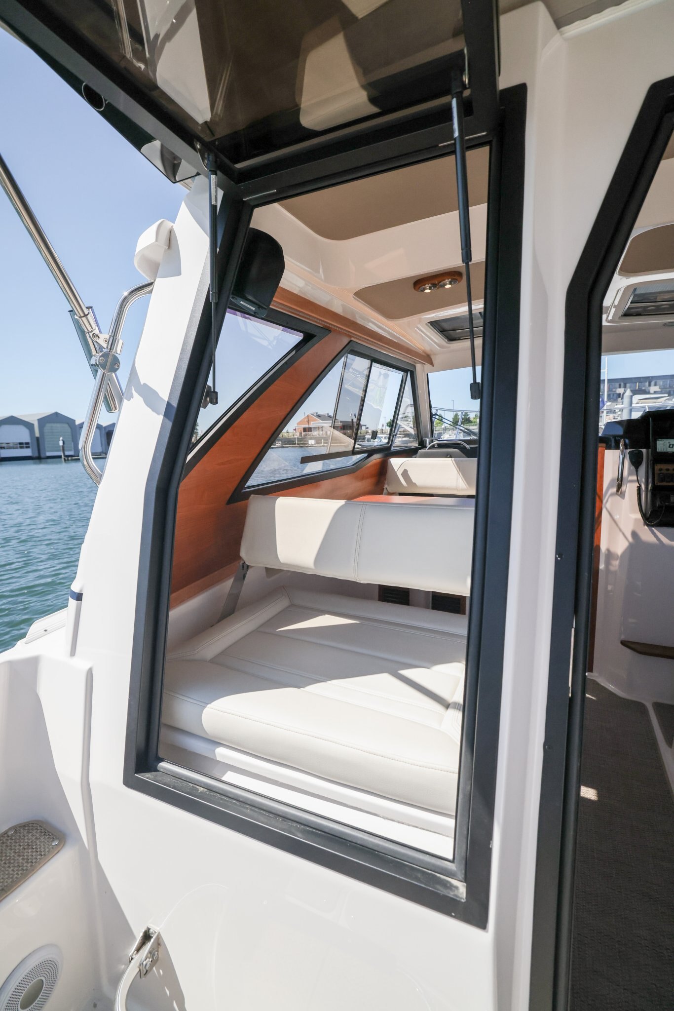 2026 Cutwater C 248 C