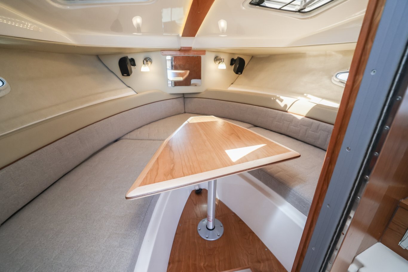 2026 Cutwater C 248 C