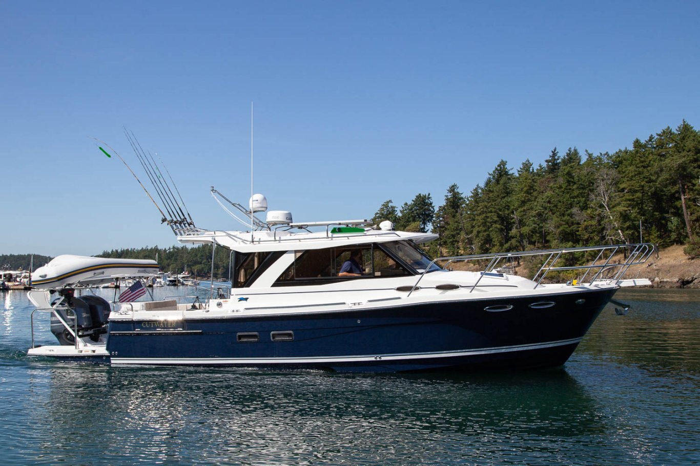 2026 Cutwater C 32