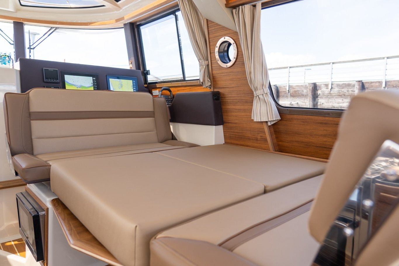 2026 Ranger Tugs R 29 CB