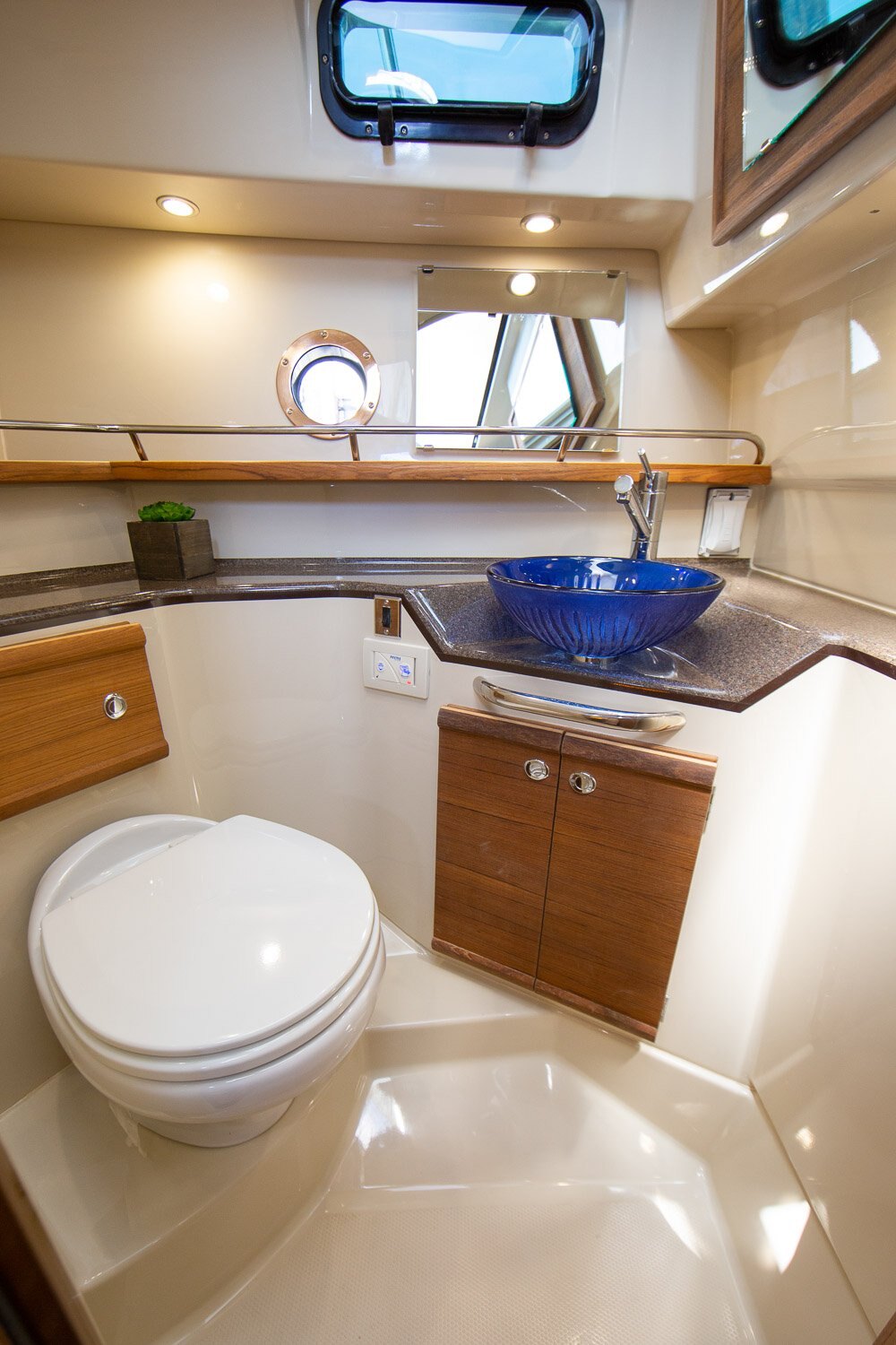 2026 Ranger Tugs R 29 CB