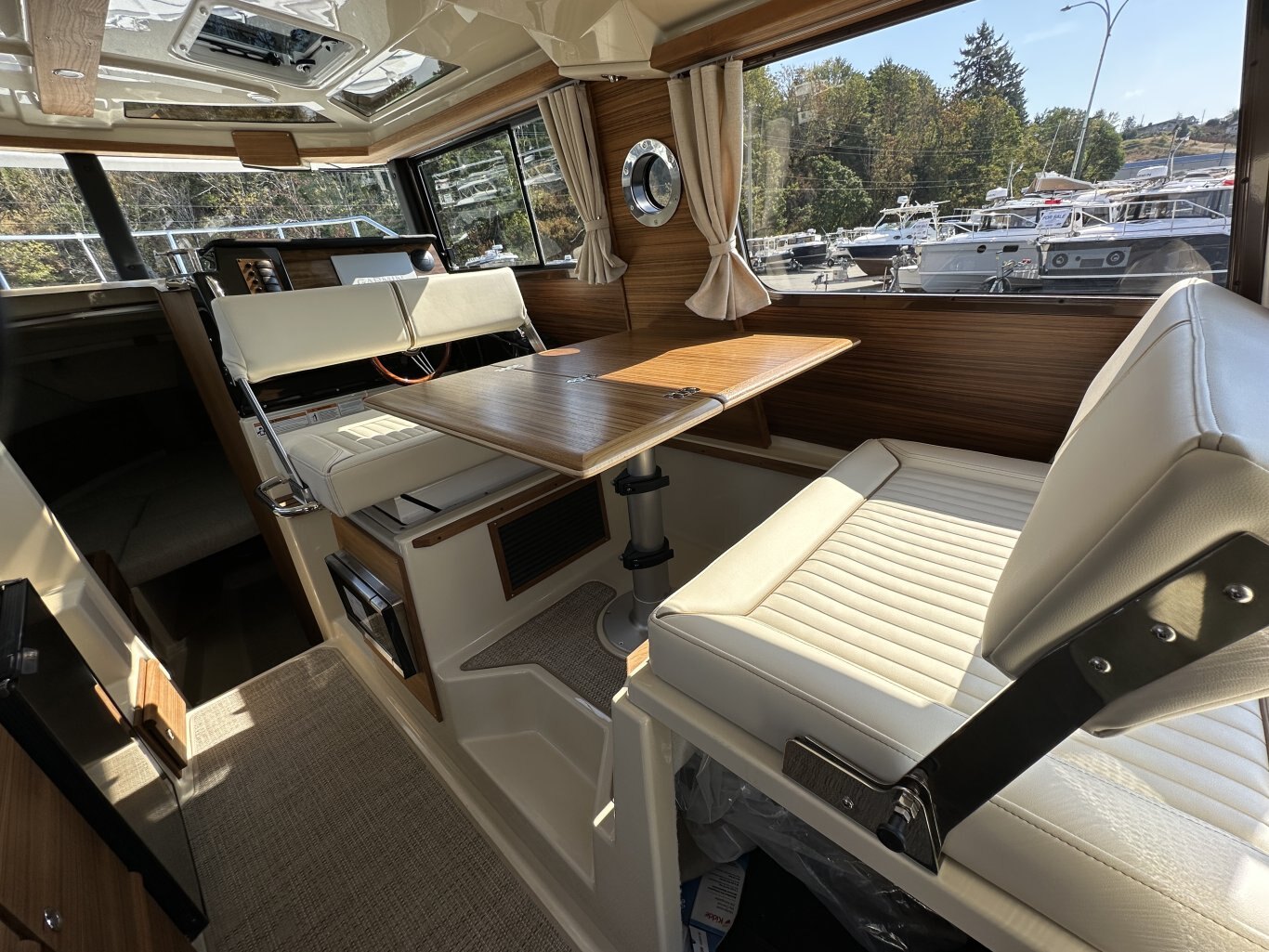 2026 Ranger Tugs R 27