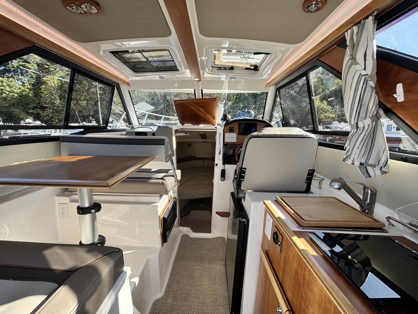 2024 Cutwater C 248 Coupe