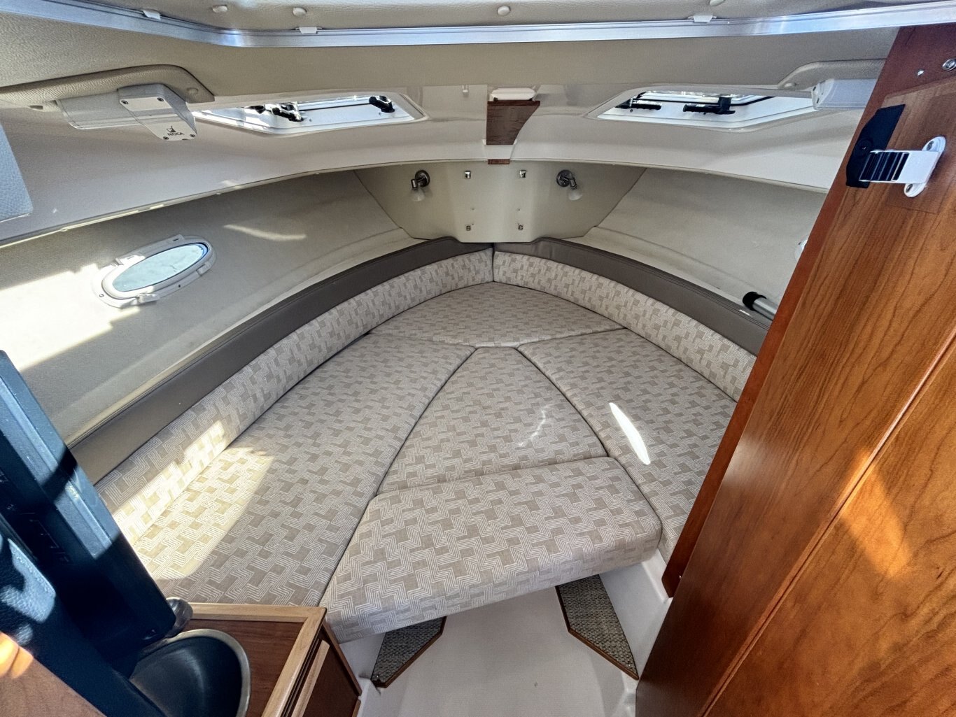 2024 Cutwater C 248 Coupe