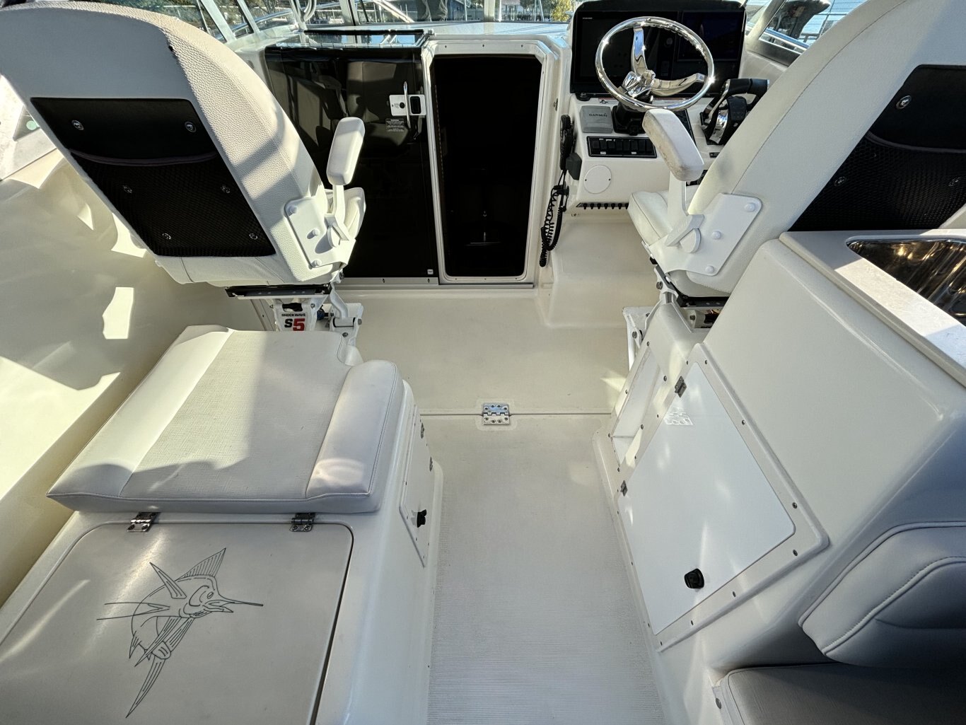 2006 Pursuit 3070 Offshore