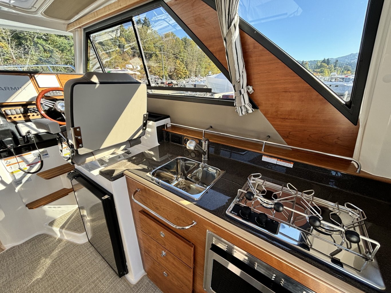 2026 Cutwater C 288 Coupe