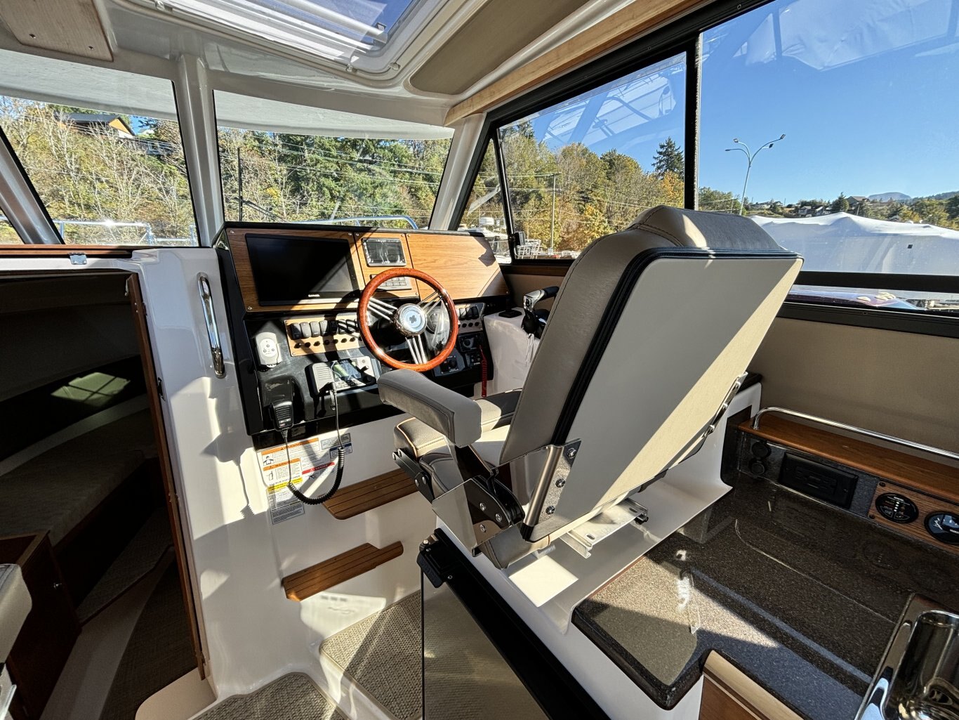 2026 Cutwater C 288 Coupe