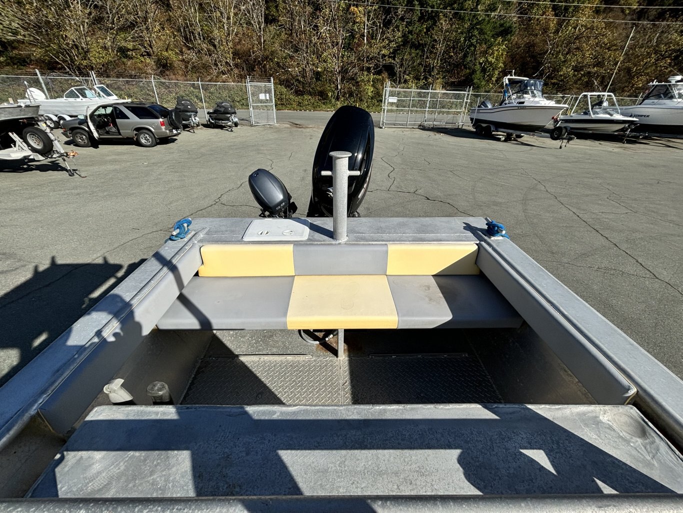 2004 21 Custom Aluminum Sport Fisher