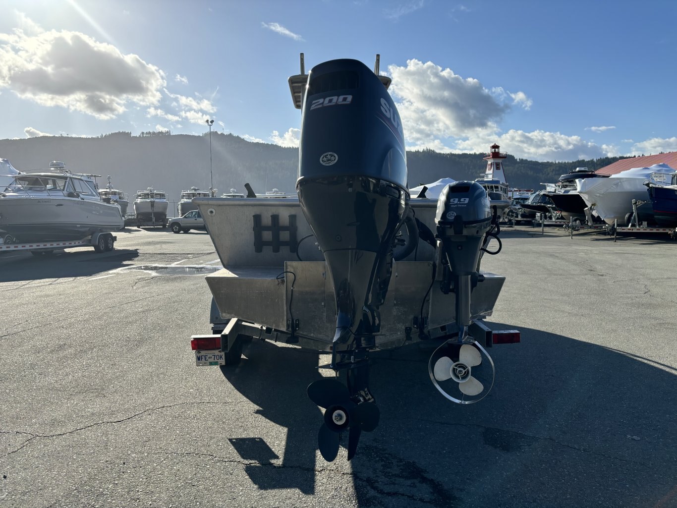 2004 21 Custom Aluminum Sport Fisher