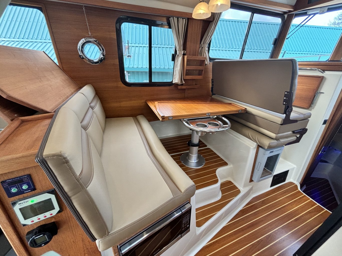 2021 Ranger Tugs R 31 CB