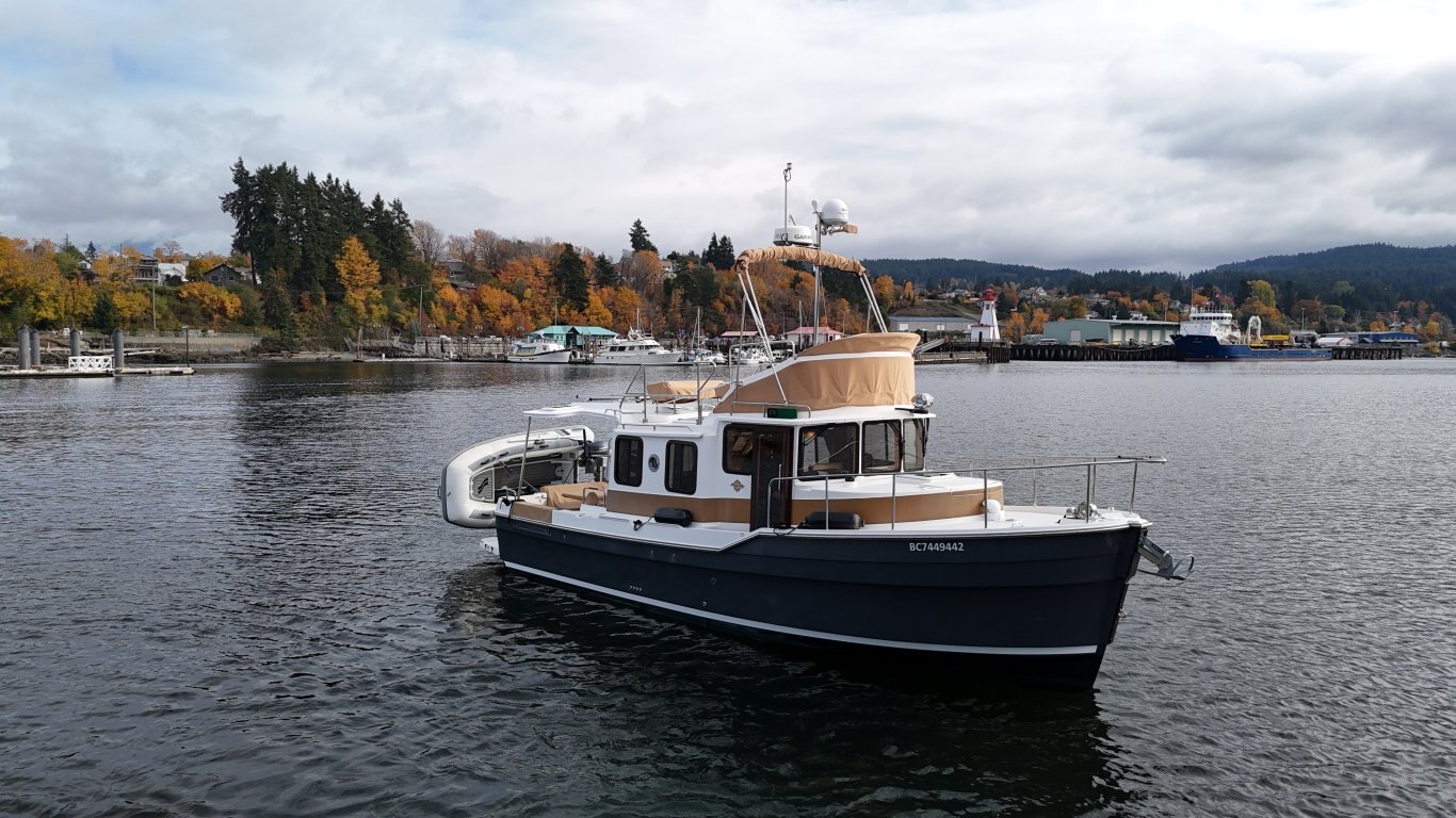 2021 Ranger Tugs R 31 CB