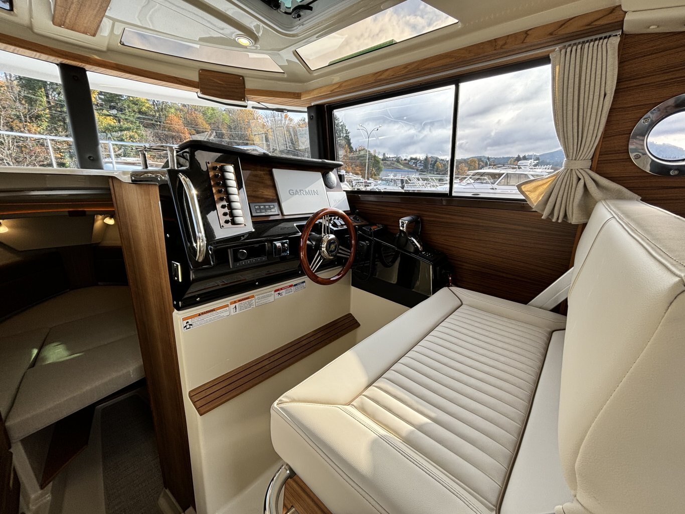 2026 Ranger Tugs R 27