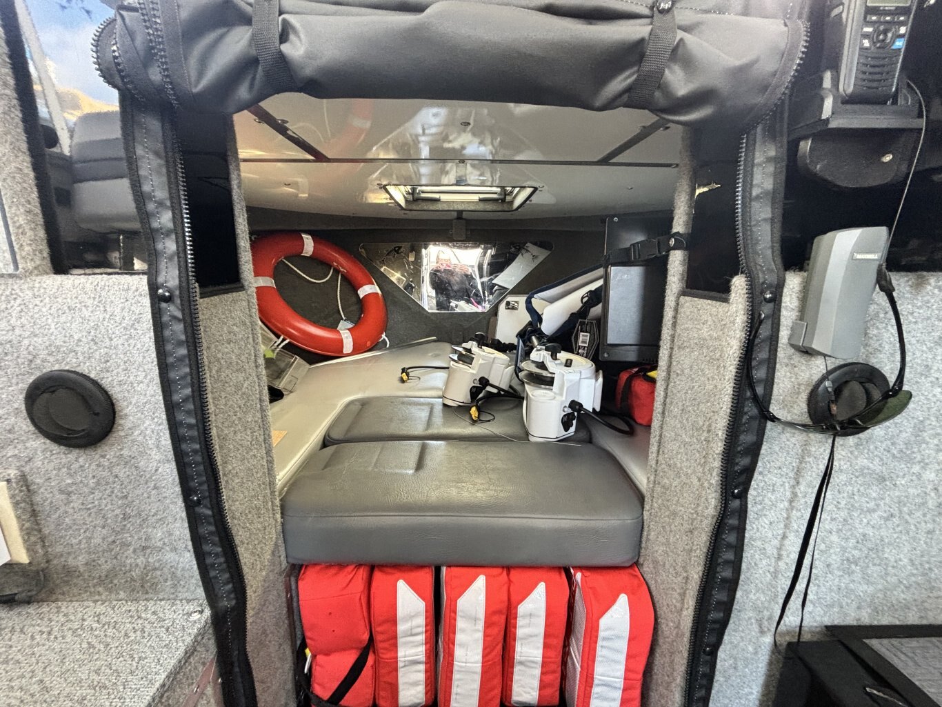 2013 Thunder Jet 32 Pilot Offshore