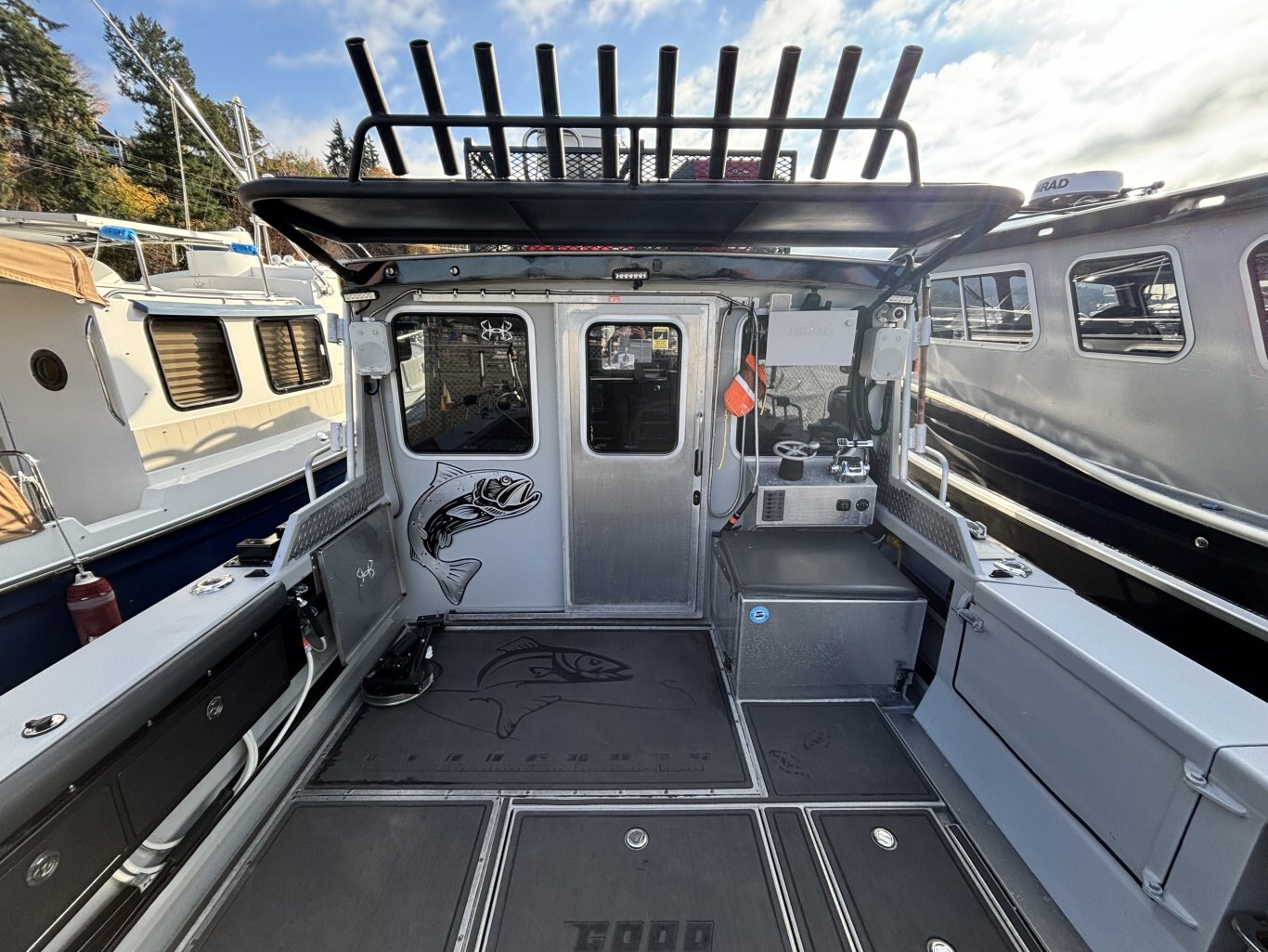 2013 Thunder Jet 32 Pilot Offshore