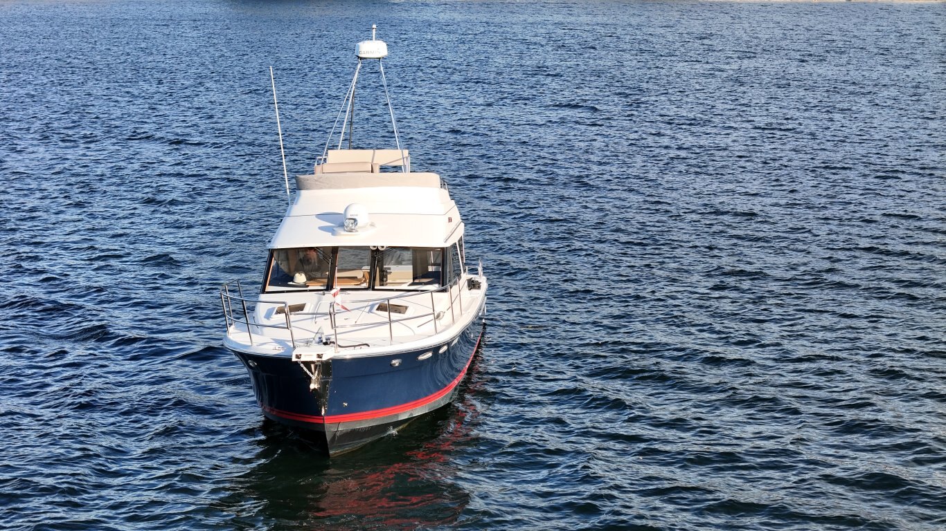 2022 Cutwater C 32 CB