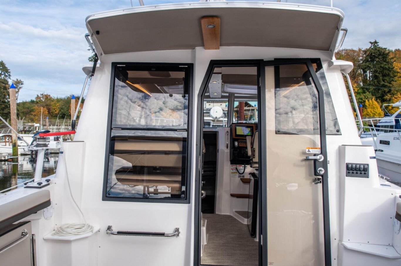 2025 Cutwater C 288 Coupe