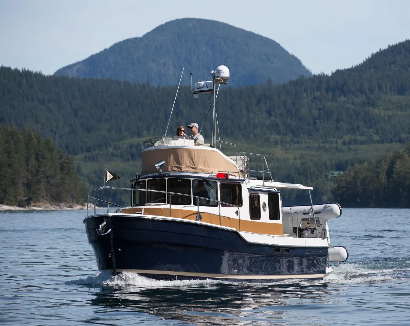 2026 Ranger Tugs R 31 CB