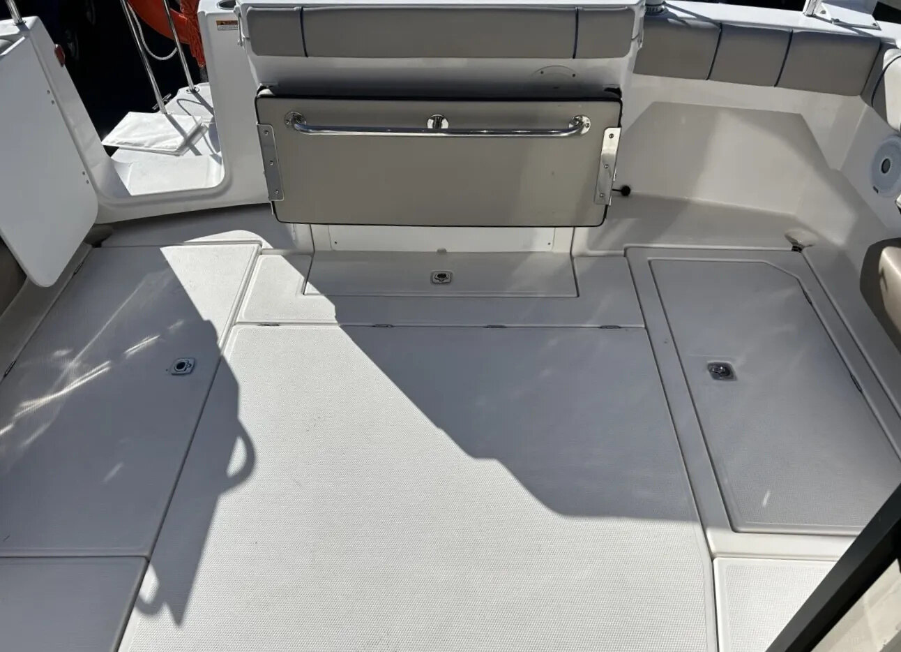 2019 Cutwater C 302 Coupe