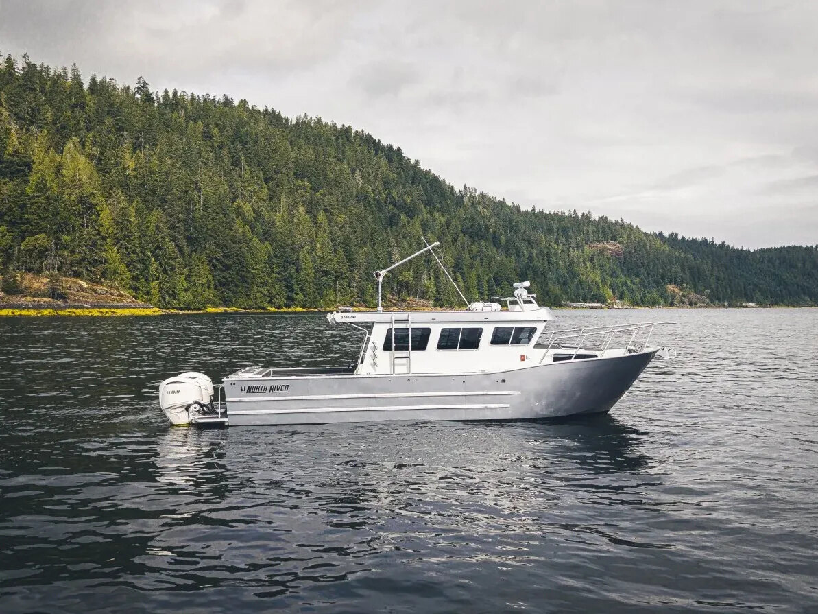 2025 North River 3700 VXL Voyager