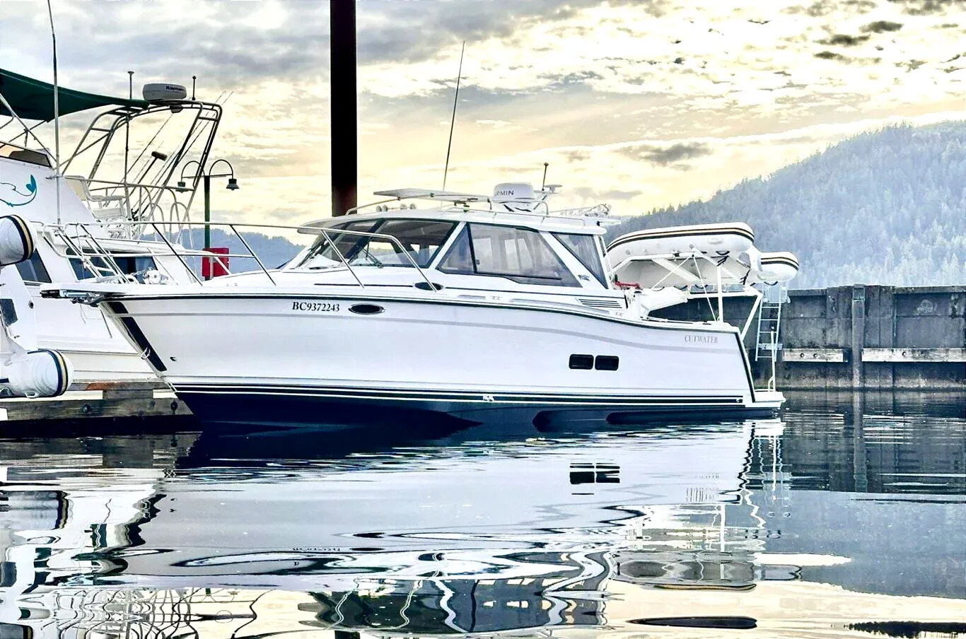 2025 Cutwater C 288 Coupe