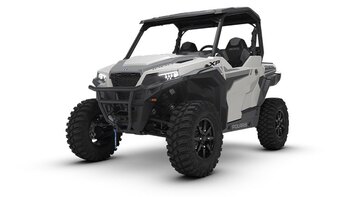 2026 Polaris® GENERAL 1000 Sport Ghost Gray