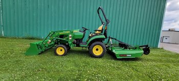 John Deere 1025R