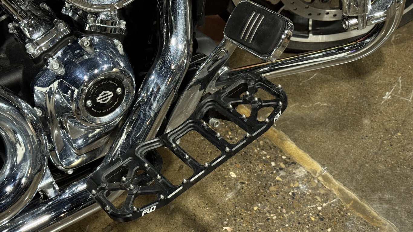 2022 Harley Davidson Street Glide FLHX