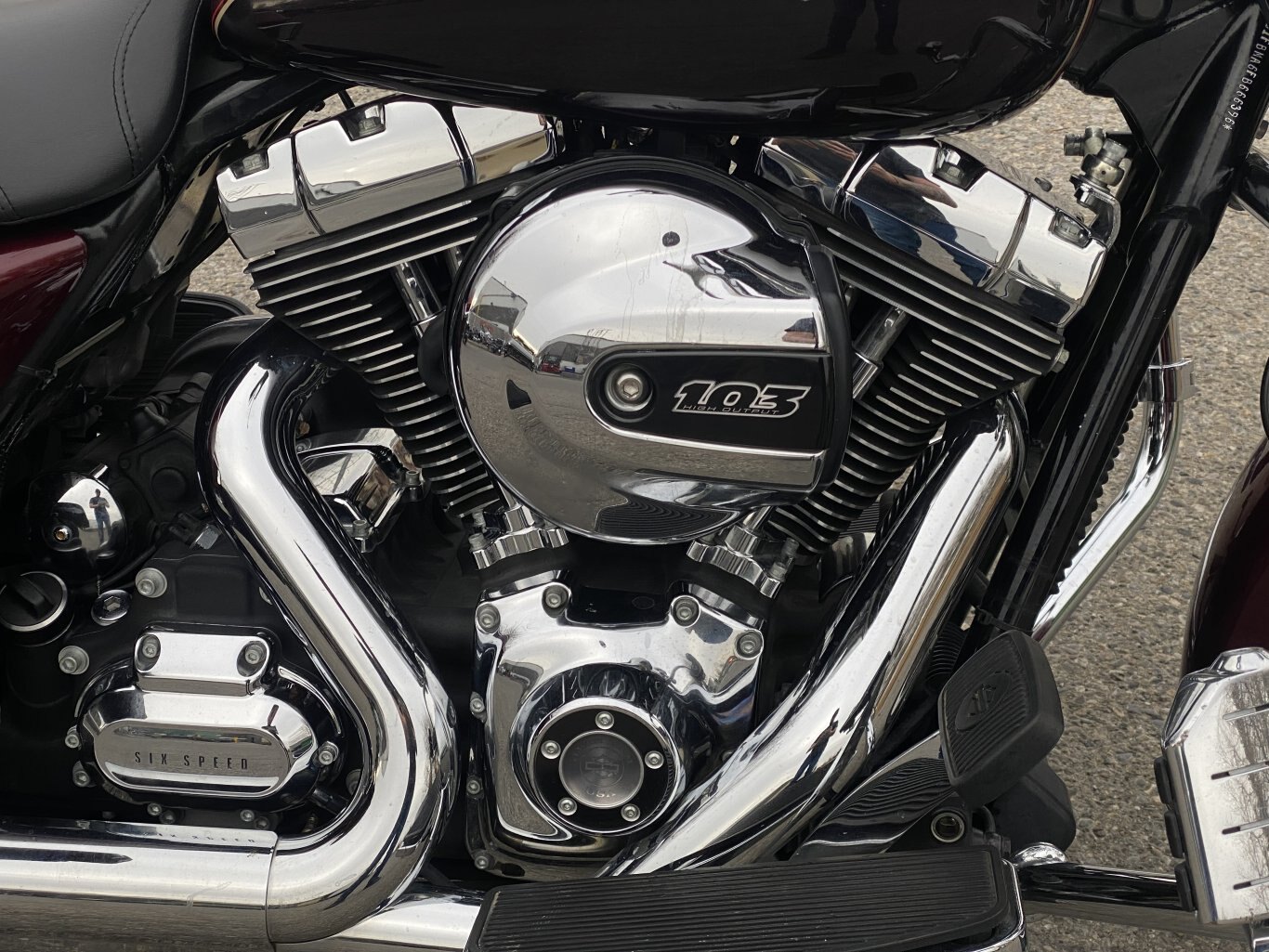 2015 Harley Davidson FLHR Road King 103