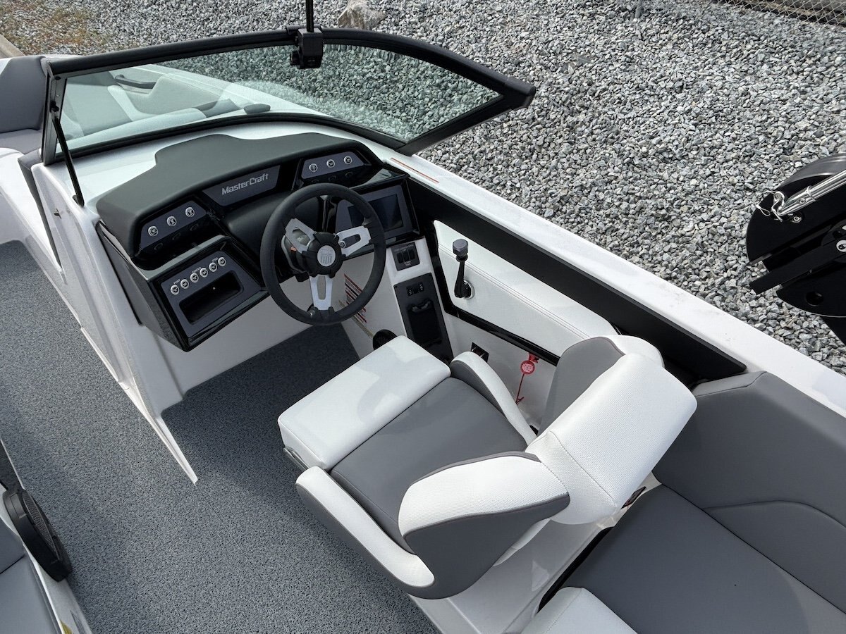2024 MasterCraft NXT24