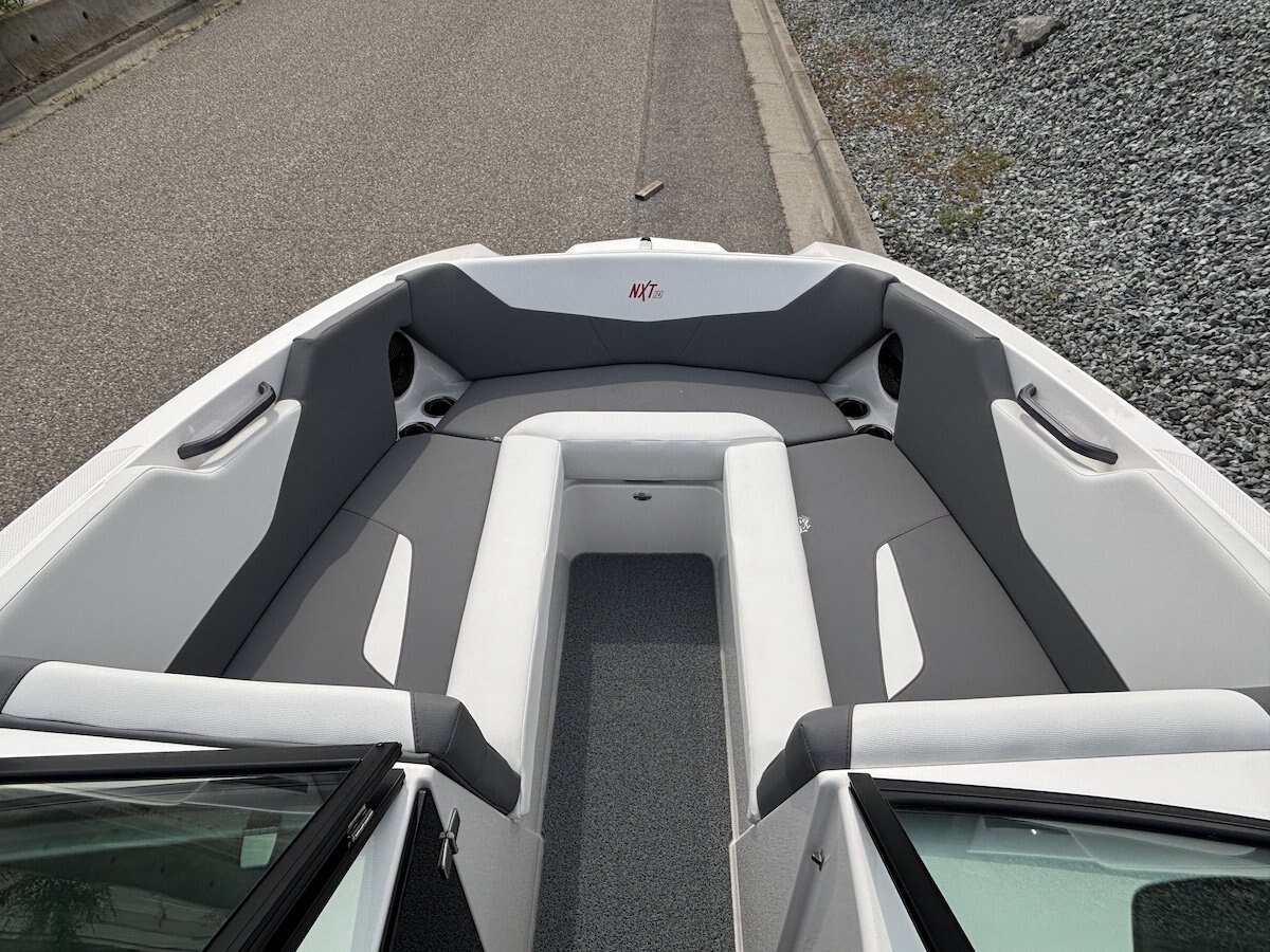 2024 MasterCraft NXT24