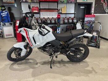 2025 Ducati Desert X Discovery