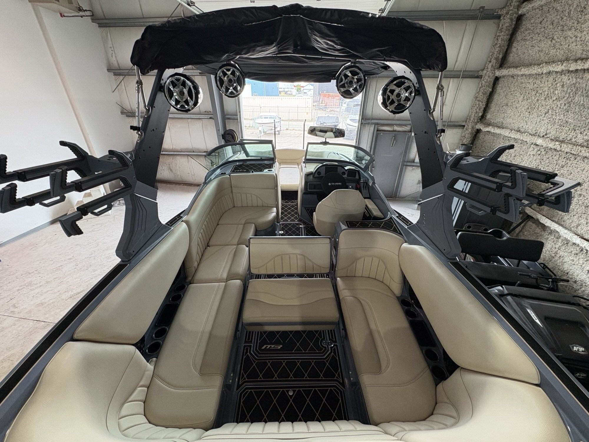2025 MB SPORTS B52 25' ALPHA