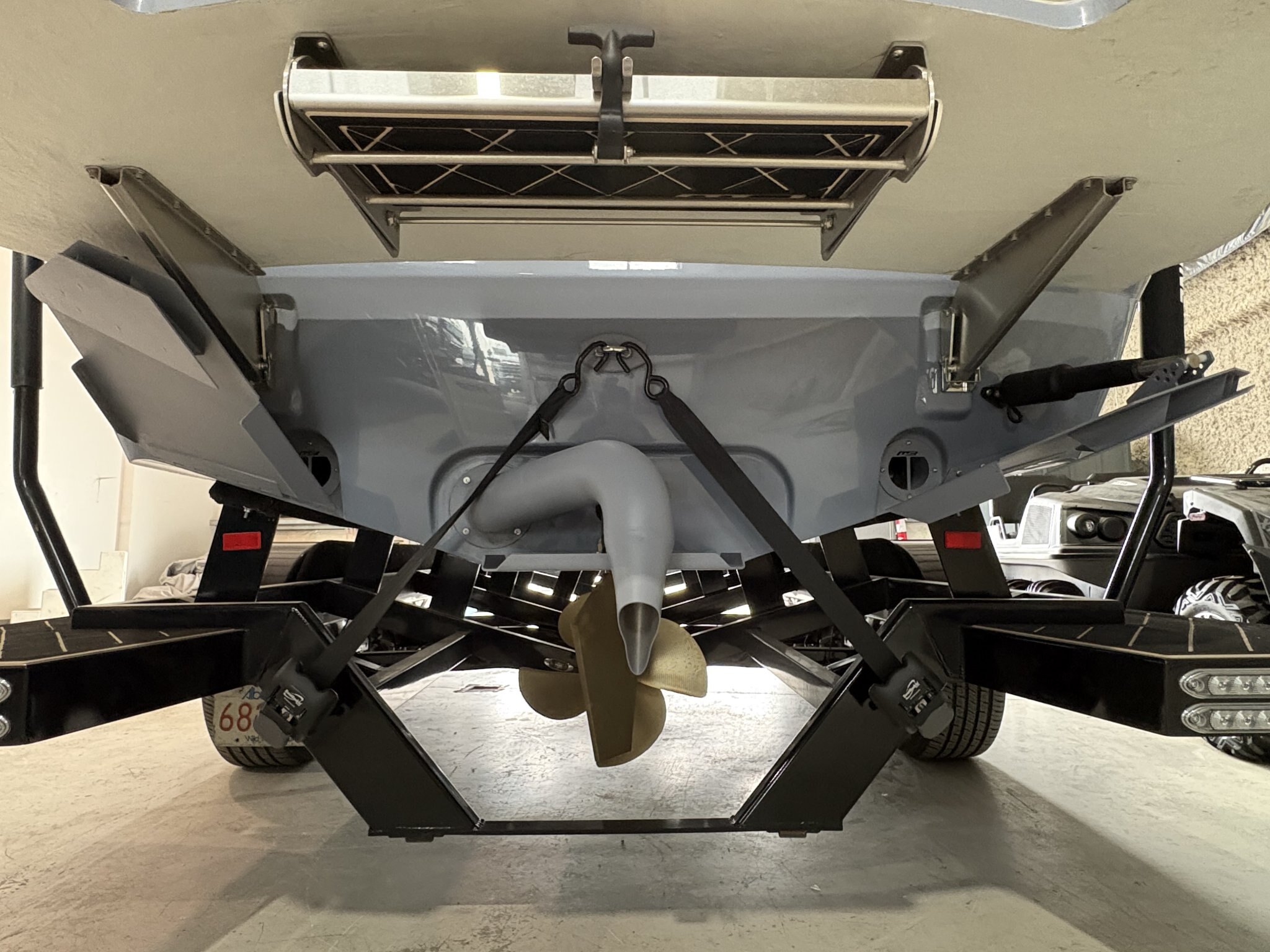2025 MB SPORTS B52 25' ALPHA