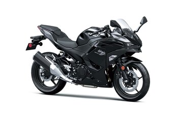 2025 Kawasaki NINJA 500 SE