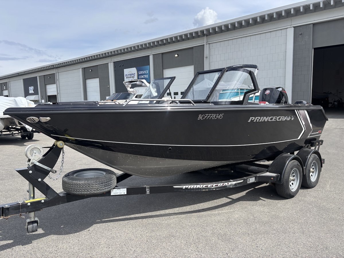 2021 Princecraft Platinum SE 186