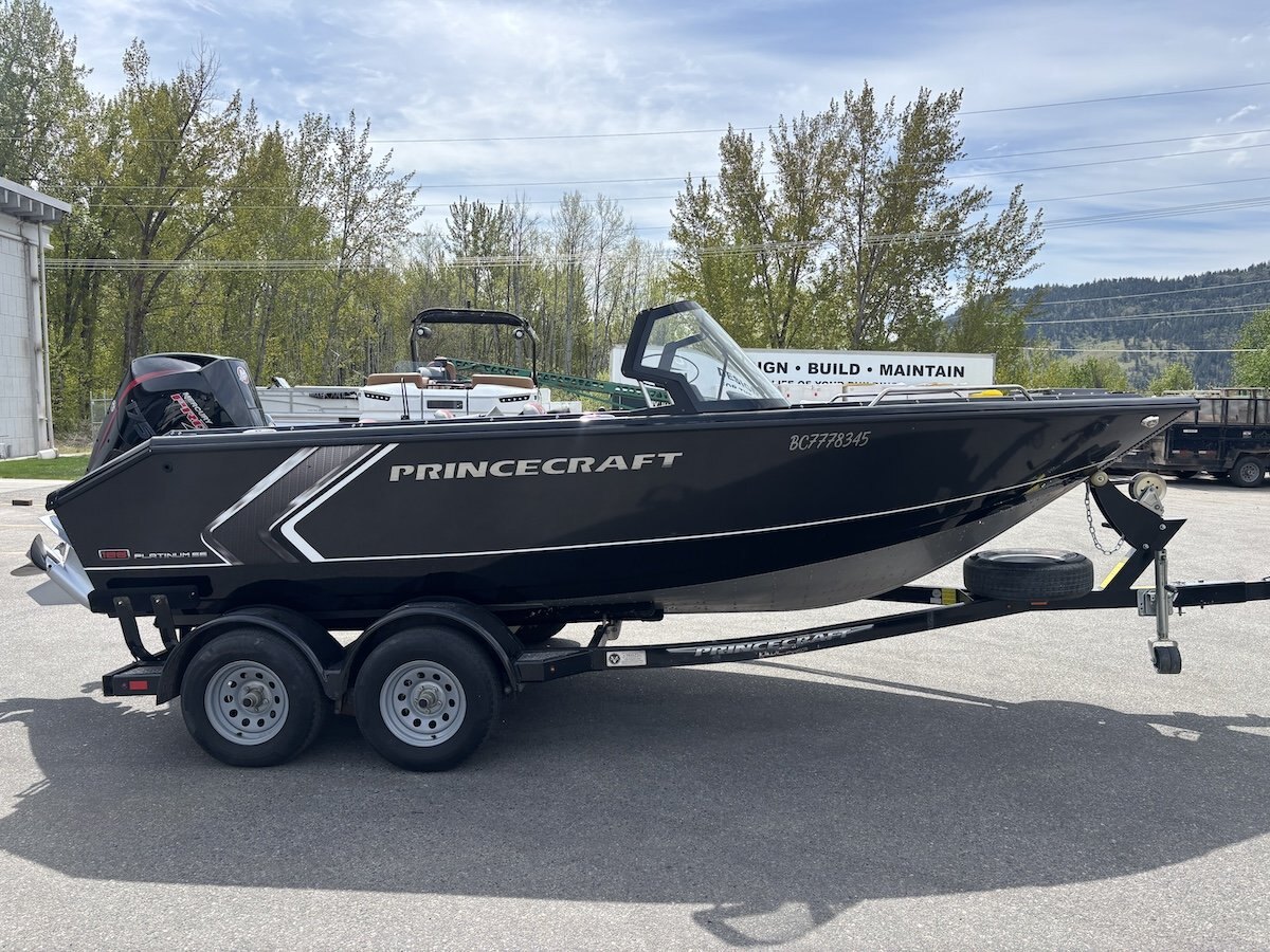 2021 Princecraft Platinum SE 186