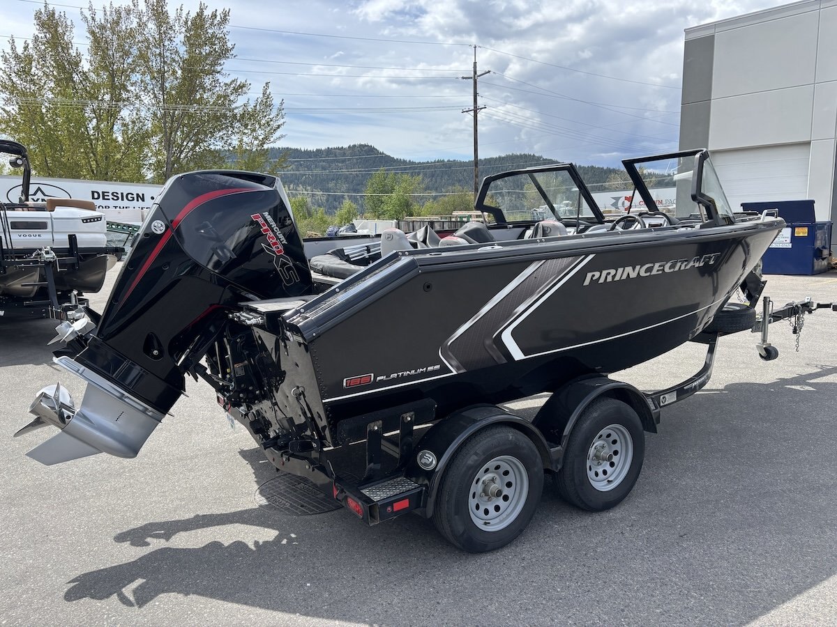 2021 Princecraft Platinum SE 186