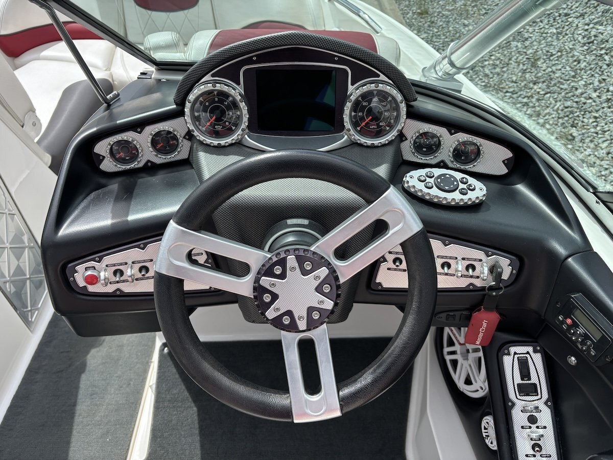 2011 MasterCraft X25