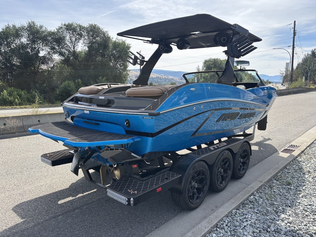 2027 MB Sports ALPHA B52 23