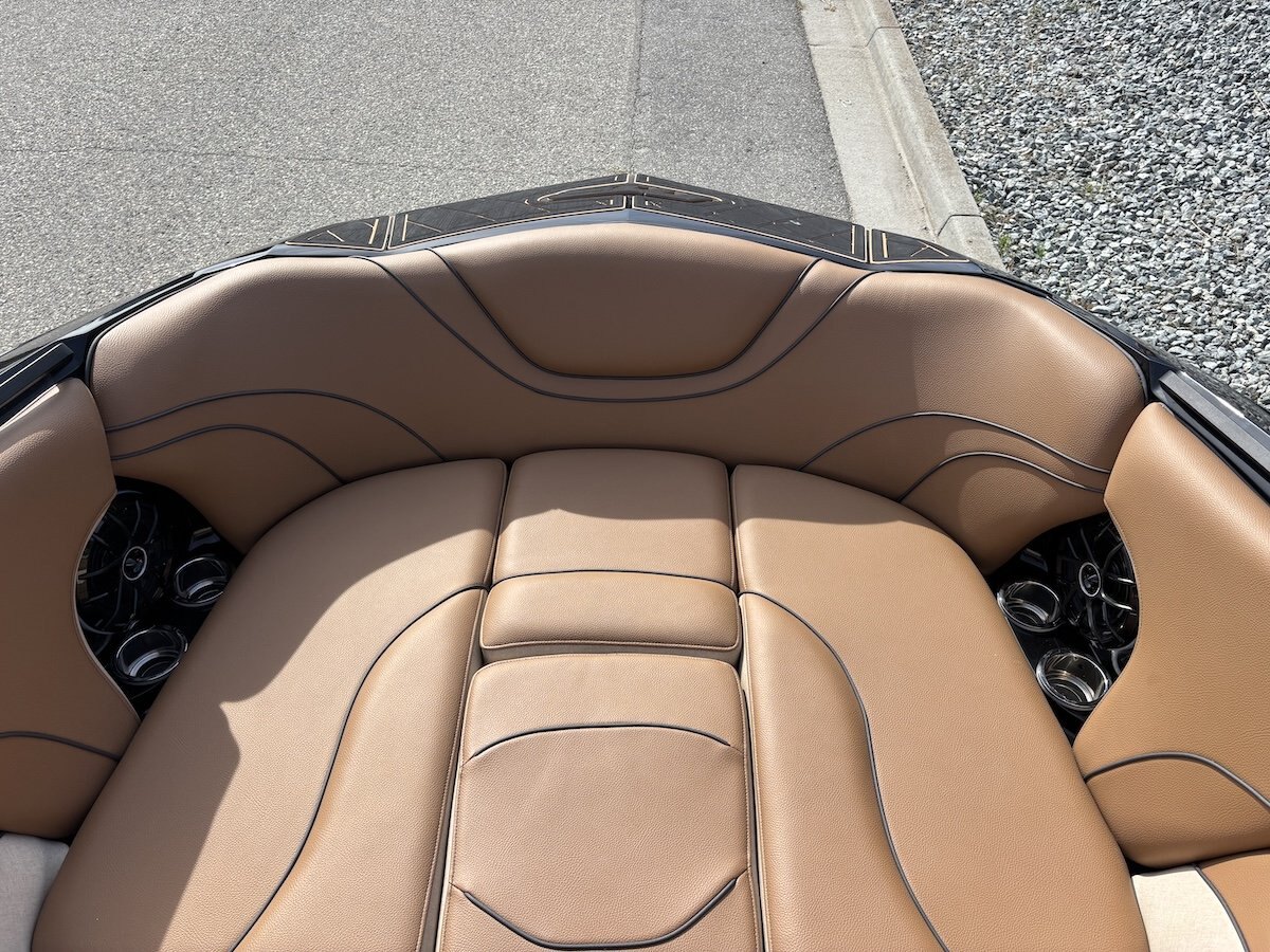 2027 MB Sports ALPHA B52 23