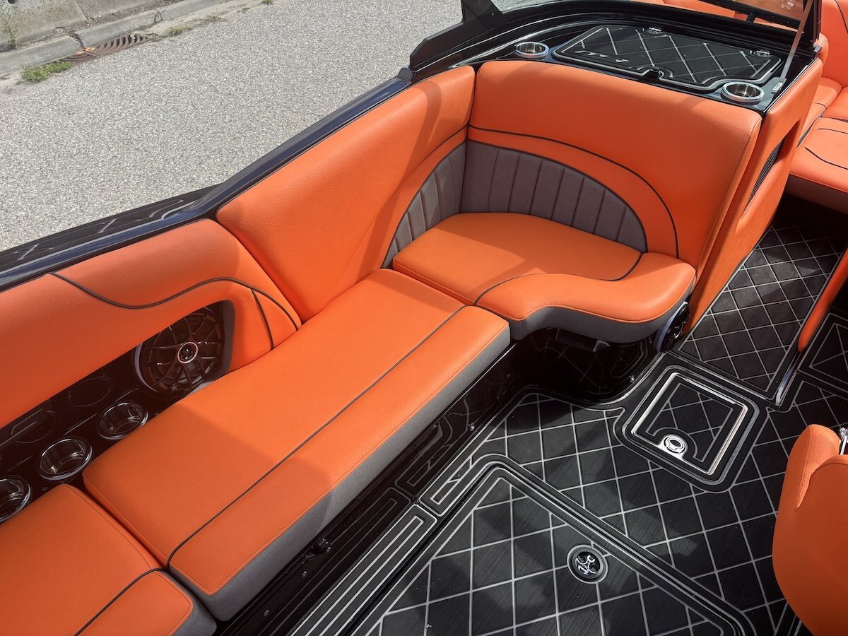 2027 MB Sports ALPHA B52 23