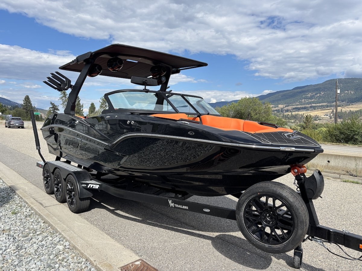 2027 MB Sports ALPHA B52 23