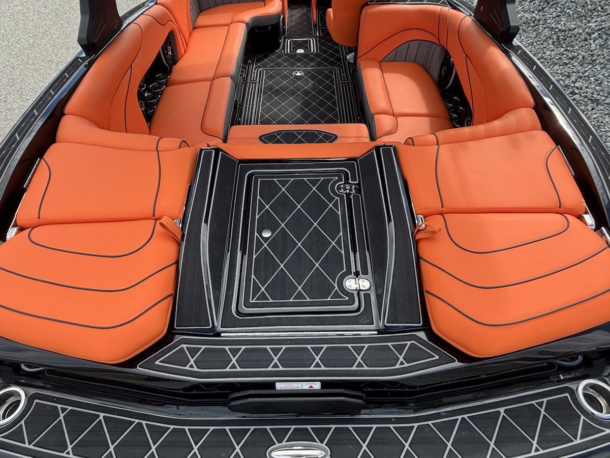 2027 MB Sports ALPHA B52 23