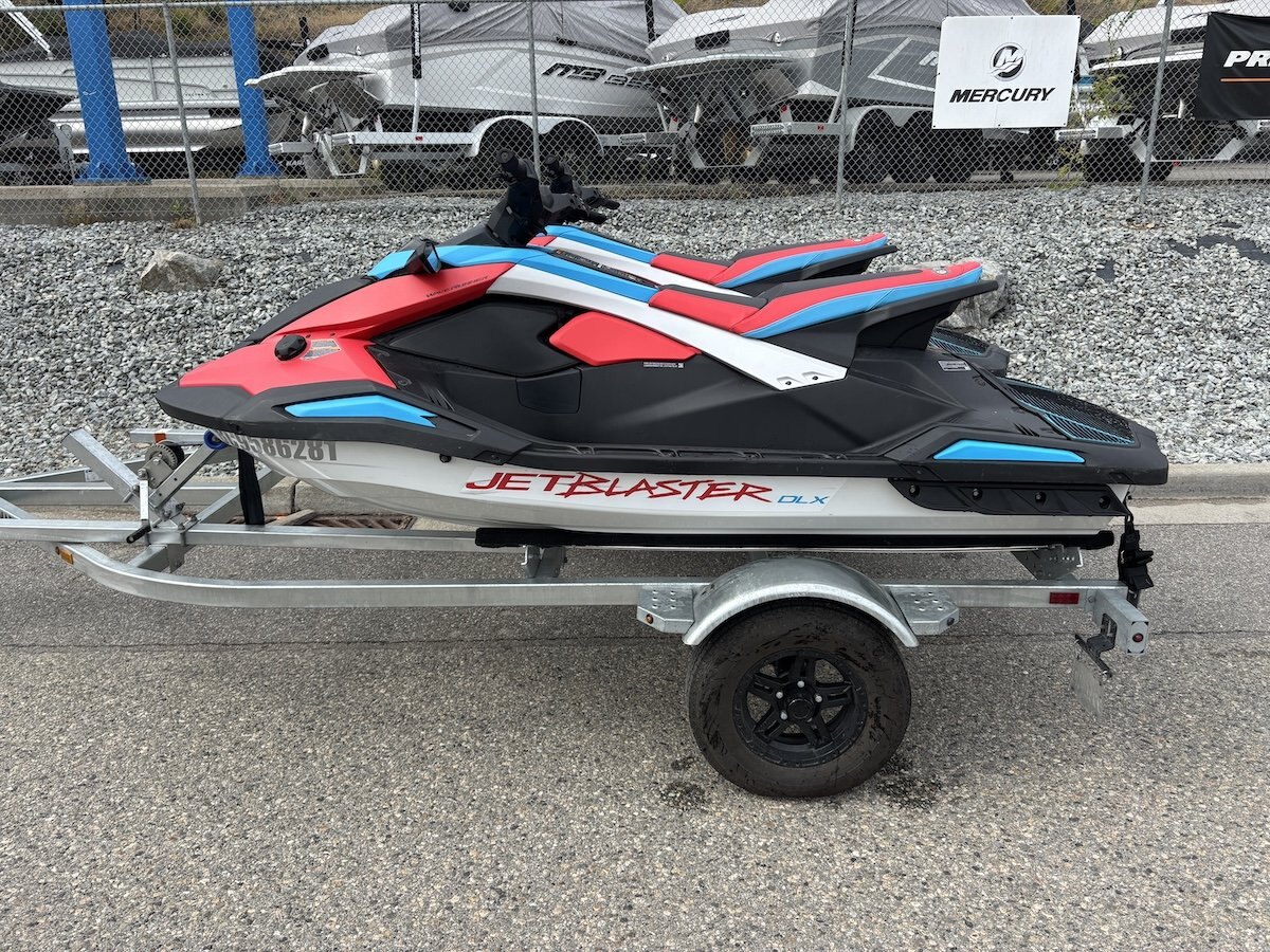 2025 Yamaha Jetblaster DLX 3 UP X2