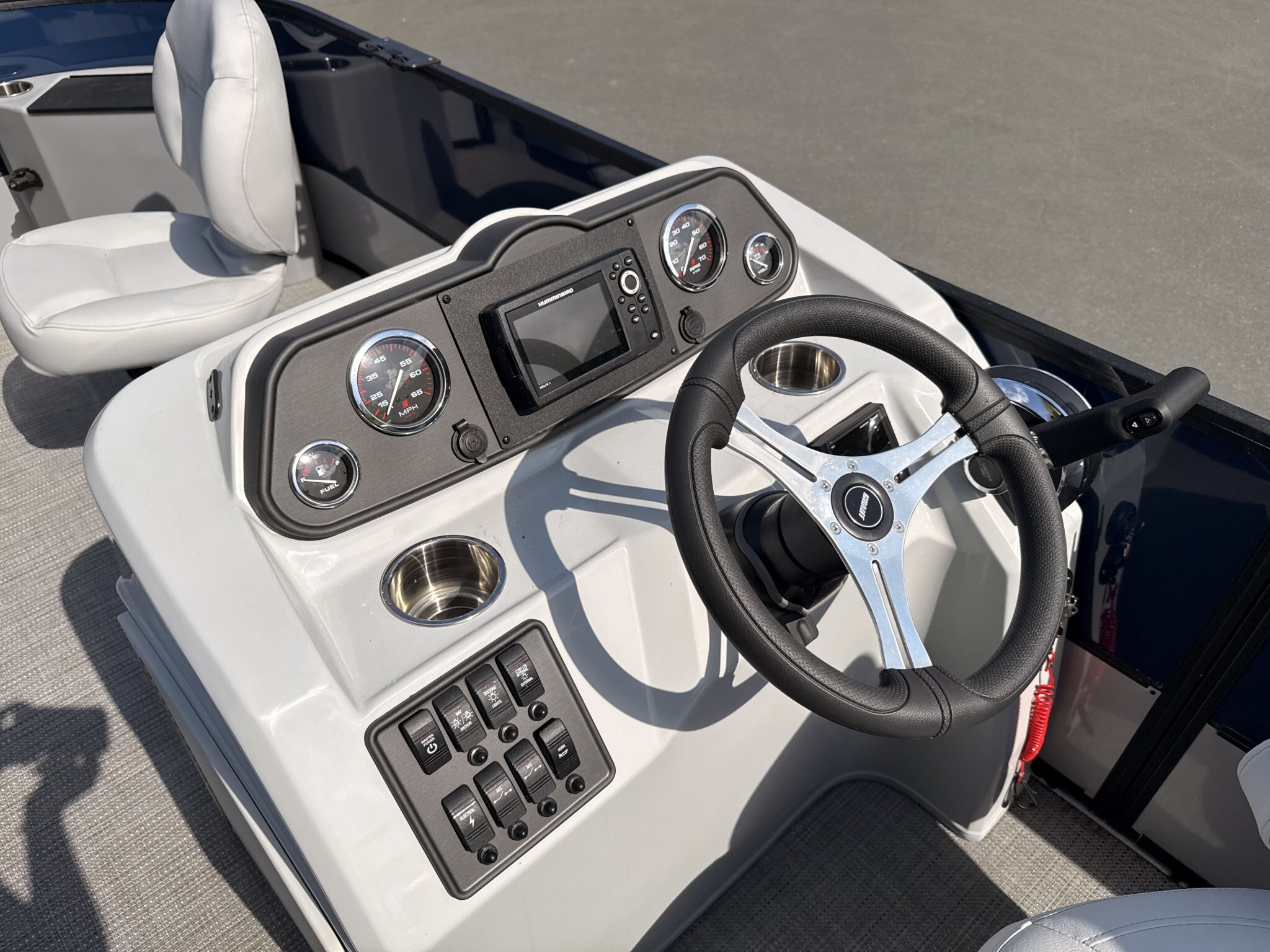 2024 BENTLEY PONTOONS FISH 223 CENTER WALK THROUGH