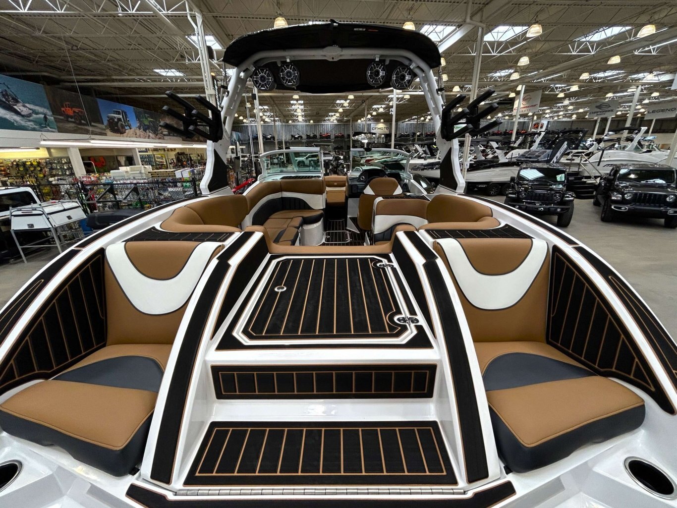 2025 MB Sports B52 25 ALPHA $324/week Ultimate Exceptional Surf!